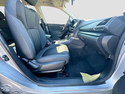 Used 2020 Subaru Forester Premium image 37