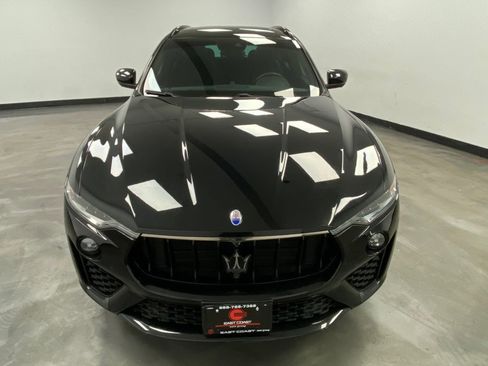 Used 2020 Maserati Levante GranSport image 9
