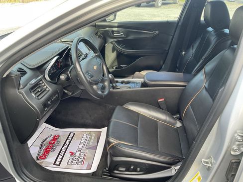 Used 2016 Chevrolet Impala LTZ FWD image 11