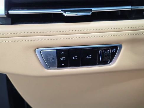 Used 2025 Cadillac Escalade IQ Luxury 2 AWD/4WD image 26