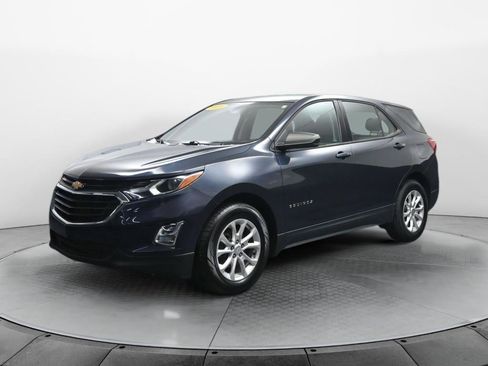 Used 2019 Chevrolet Equinox LS image 1