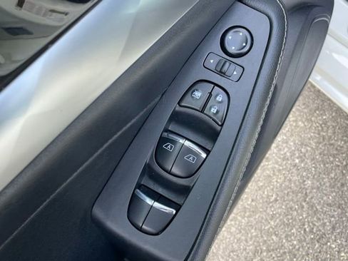 Used 2023 Nissan Maxima SV w/ Floor Mat Group image 13