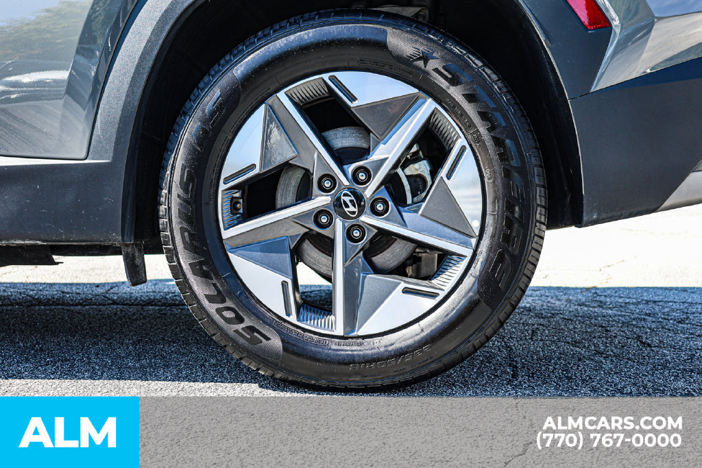 Used 2025 Hyundai Tucson SEL FWD image 16