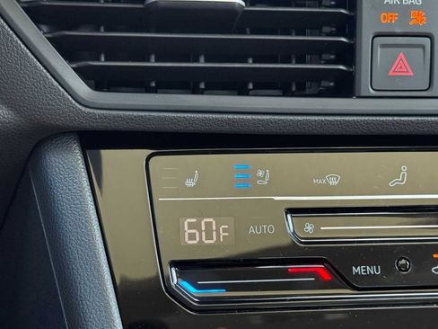 New 2026 Volkswagen Jetta SEL FWD image 20
