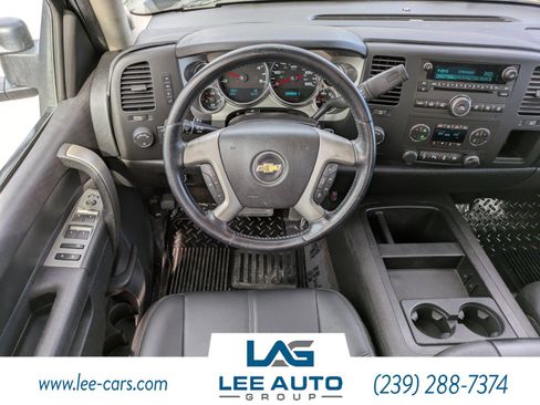 Used 2013 Chevrolet Silverado 2500 LT w/ Custom Sport Truck Package AWD/4WD image 13