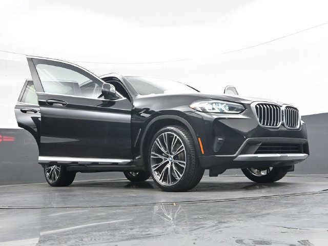 Used 2024 BMW X3 sDrive30i w/ Premium Package w/ZPA RWD image 44