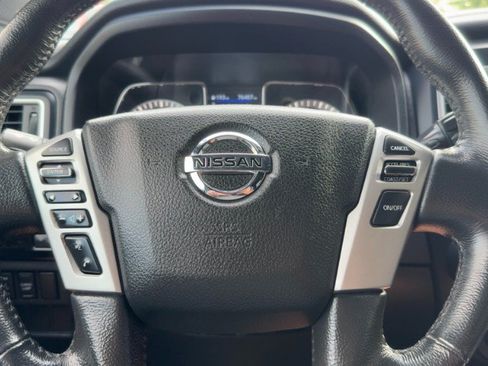 Used 2019 Nissan Titan SL w/ Midnight Edition AWD/4WD image 21