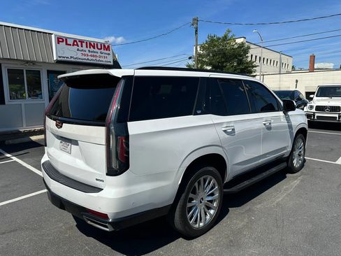 Used 2023 Cadillac Escalade Premium Luxury w/ Performance Package AWD/4WD image 5