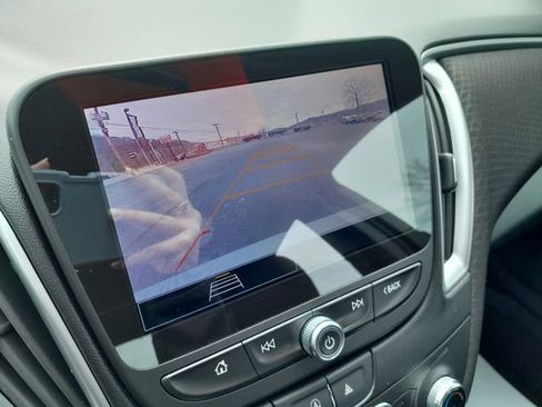 Used 2024 Chevrolet Malibu LT FWD image 22
