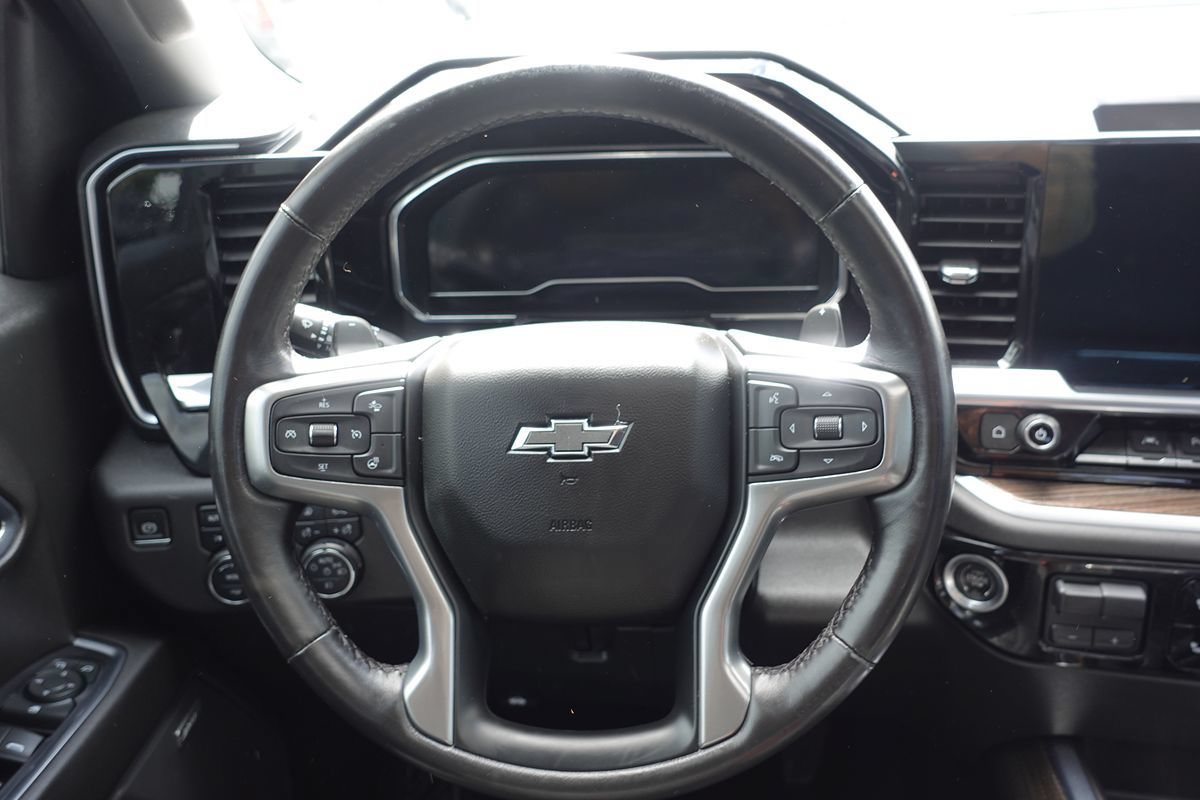 Used 2022 Chevrolet Silverado 1500 LT Trail Boss w/ LT Trail Boss Premium Package AWD/4WD image 54