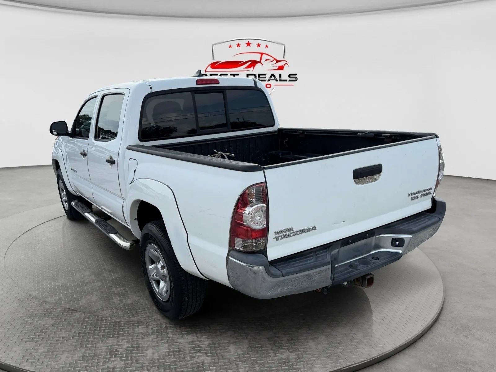 Used 2015 Toyota Tacoma PreRunner w/ SR5 Package RWD image 3