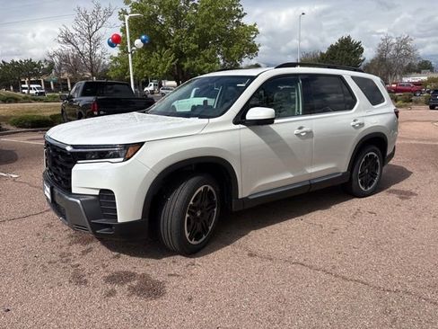 New 2026 Honda Pilot image 3