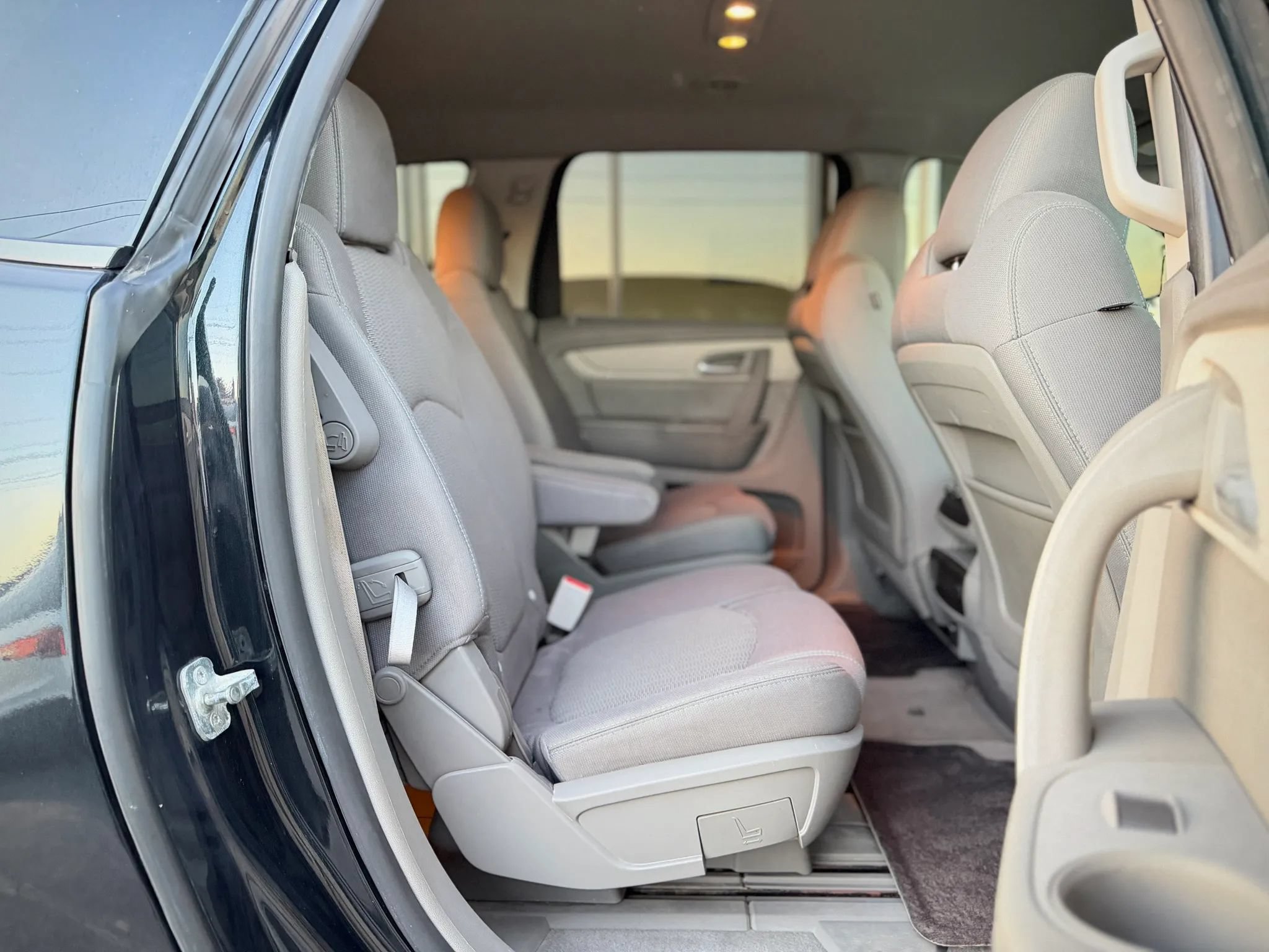 Used 2014 Chevrolet Traverse LT w/ All-Star Edition AWD/4WD image 18