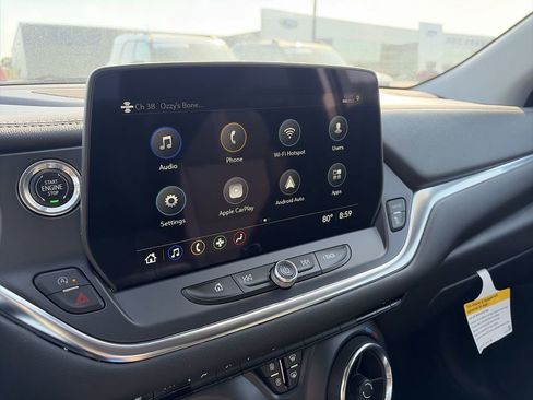 Used 2024 Chevrolet Blazer LT w/ Convenience Package FWD image 16