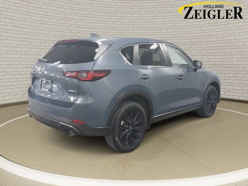 Used 2025 MAZDA CX-5 Carbon Edition image 9