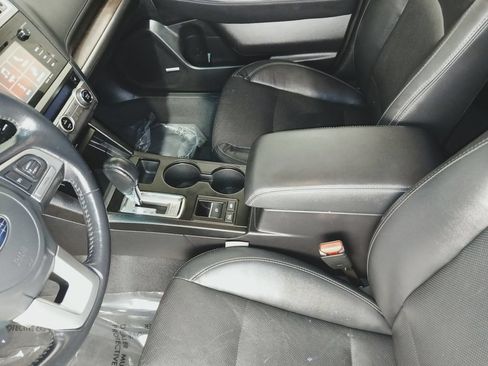Used 2015 Subaru Outback 2.5i Limited AWD/4WD image 16