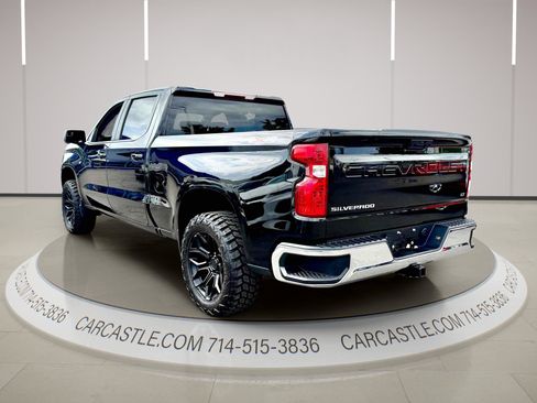 Used 2023 Chevrolet Silverado 1500 LT w/ Protection Package AWD/4WD image 6