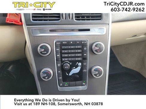 Used 2015 Volvo XC60 T5 image 30