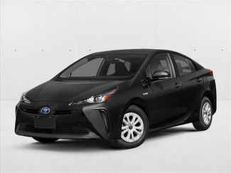 Used 2019 Toyota Prius XLE video 1