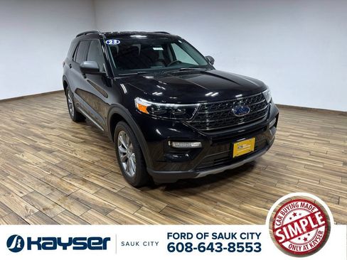 Used 2023 Ford Explorer XLT w/ Equipment Group 202A AWD/4WD image 1
