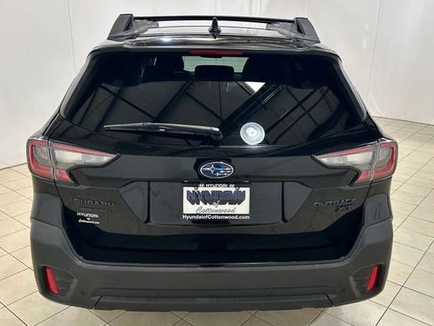 Used 2020 Subaru Outback Onyx Edition XT AWD/4WD image 4