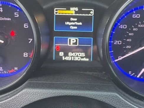 Used 2015 Subaru Outback 2.5i Limited AWD/4WD image 25