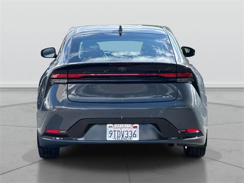 Used 2025 Toyota Prius Limited image 4