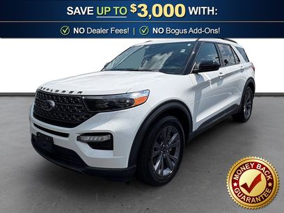 Certified 2022 Ford Explorer XLT w/ Equipment Group 202A