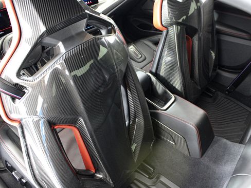 Used 2025 BMW M4 CS AWD/4WD image 36