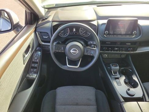 Certified 2023 Nissan Rogue SV AWD/4WD image 16