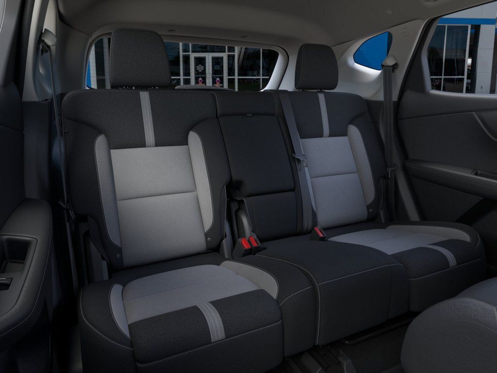 New 2026 Chevrolet Blazer LT w/ Convenience Package FWD image 17