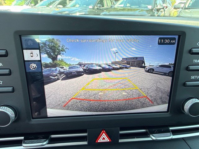 Used 2026 Hyundai Elantra SE FWD image 14