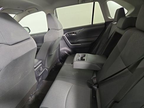 Used 2025 Toyota RAV4 XLE image 14