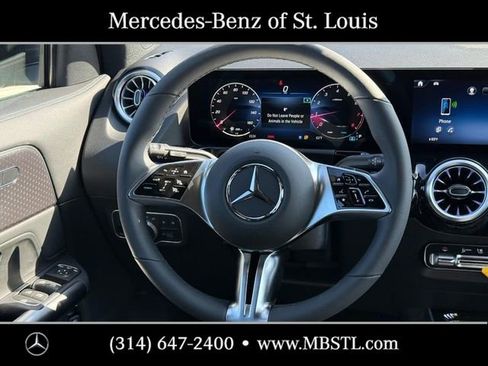 New 2026 Mercedes-Benz GLA 250 4MATIC image 9