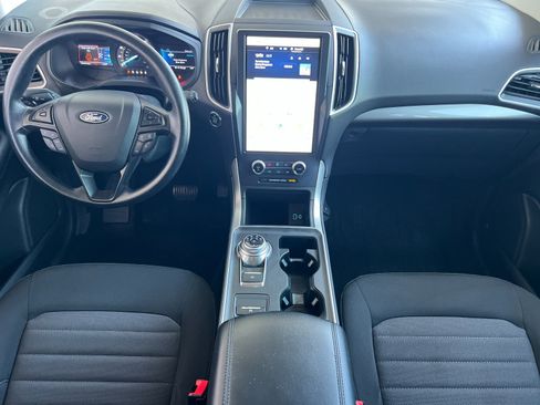 Used 2024 Ford Edge SE w/ Black Appearance Package AWD/4WD image 13