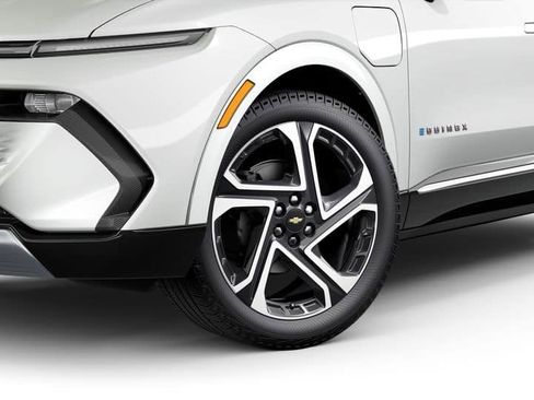 New 2026 Chevrolet Equinox EV LT image 30