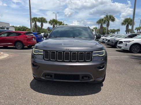 Used 2017 Jeep Grand Cherokee Limited 75th Anniversary AWD/4WD image 5