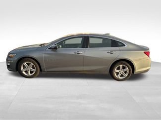 Used 2024 Chevrolet Malibu LT FWD video 2