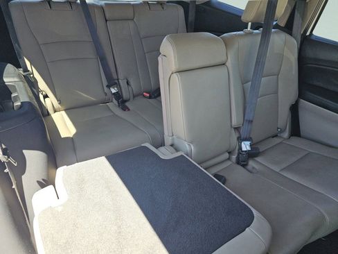 Used 2016 Honda Pilot EX-L image 5