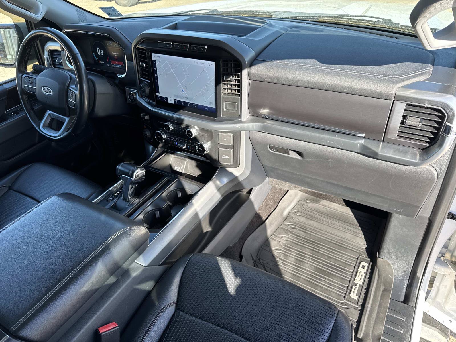 Used 2022 Ford F150 Lariat w/ FX4 Off-Road Package AWD/4WD image 12