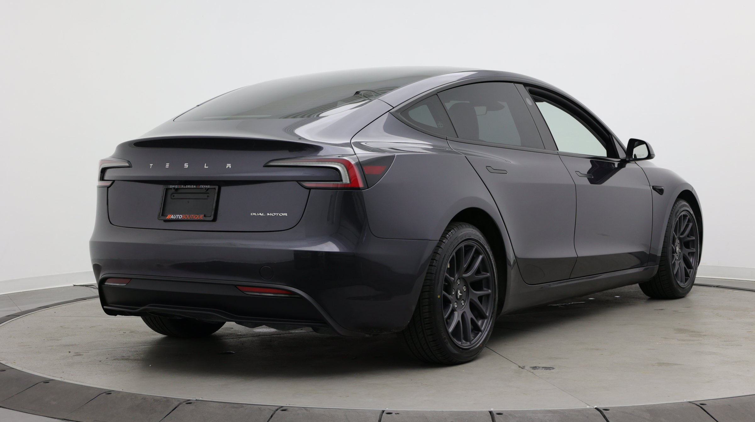 Used 2024 Tesla Model 3 Long Range AWD/4WD image 7