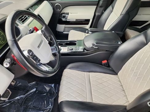 Used 2017 Land Rover Range Rover SV Autobiography Dynamic image 13
