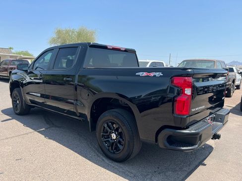 Used 2025 Chevrolet Silverado 1500 RST AWD/4WD image 3