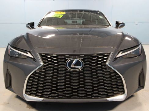 Used 2024 Lexus IS 300 w/ Premium Package RWD image 27