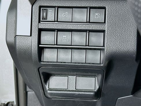 Used 2025 Toyota 4Runner SR5 image 17