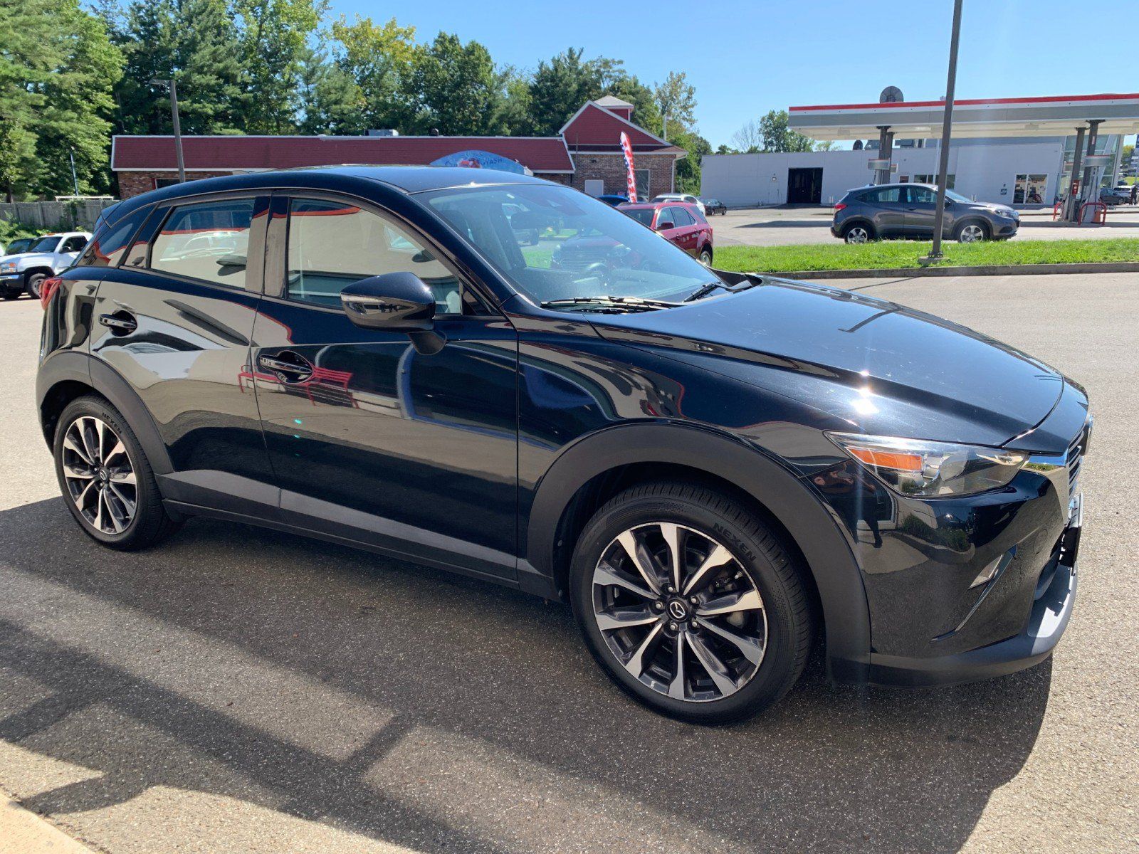 Used 2019 MAZDA CX-3 Touring w/ Preferred Equipment Package AWD/4WD image 3
