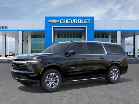 New 2026 Chevrolet Suburban LS image 2