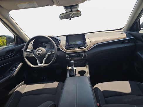 Used 2026 Nissan Altima 2.5 SV AWD/4WD image 9