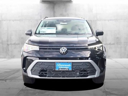 New 2025 Volkswagen Taos S image 4