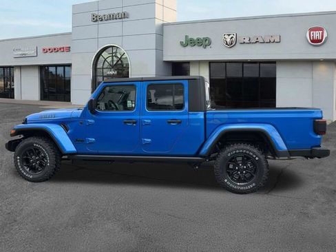 New 2026 Jeep Gladiator Sport AWD/4WD image 4